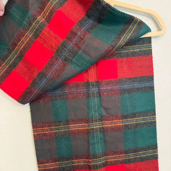 V Fraas Cashmink Plaid Tartan Neck Scarf Shawl Wrap 14X63 Fringed Cozy Winter - Picture 7 of 8